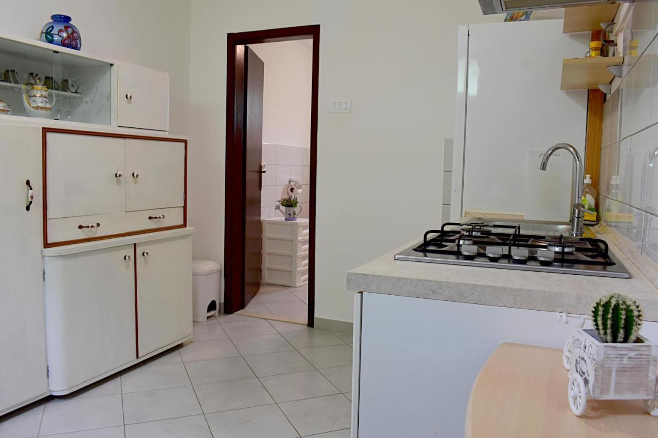 Irma Apartment *