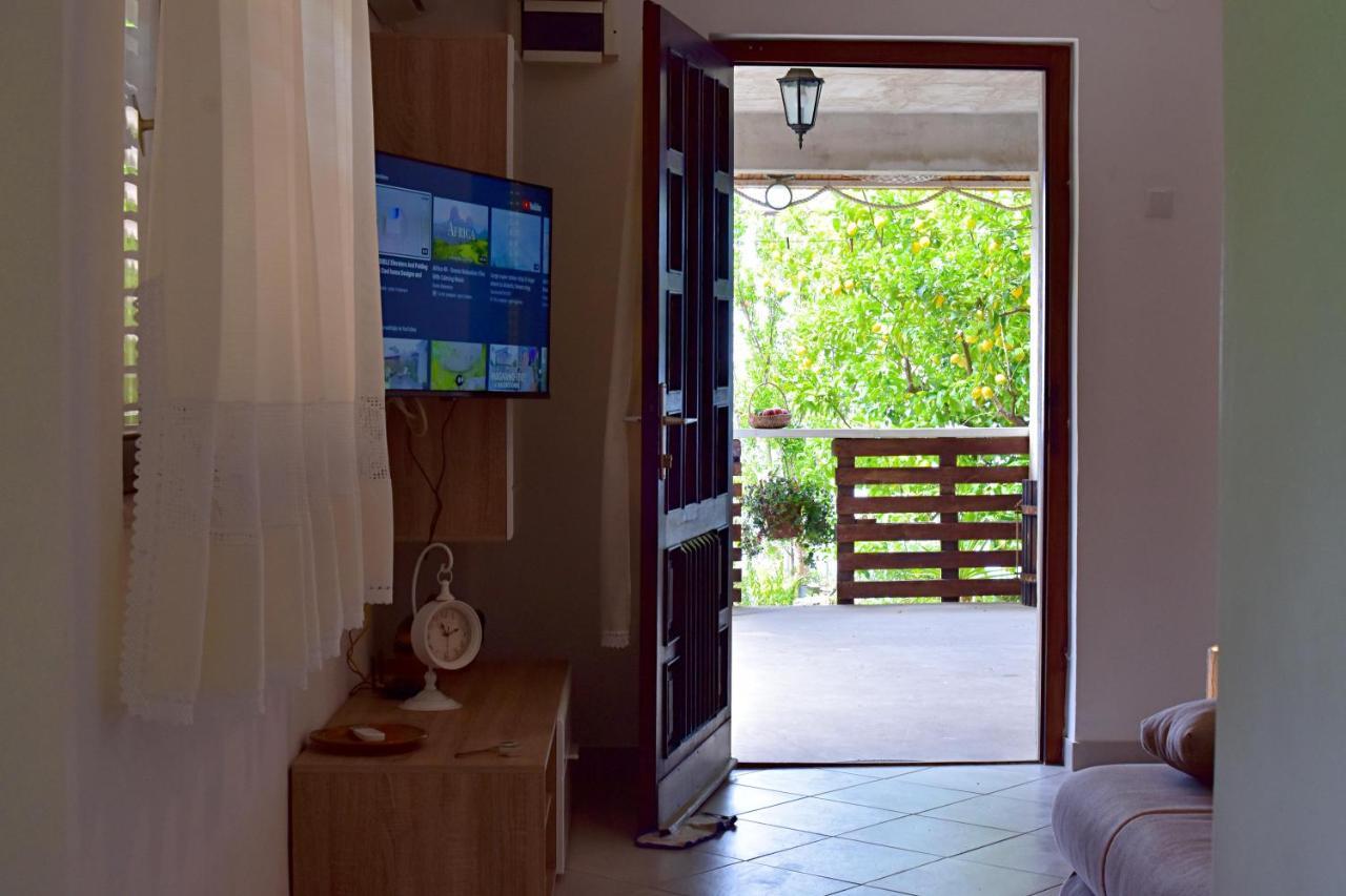 Apartment Irma Podstrana